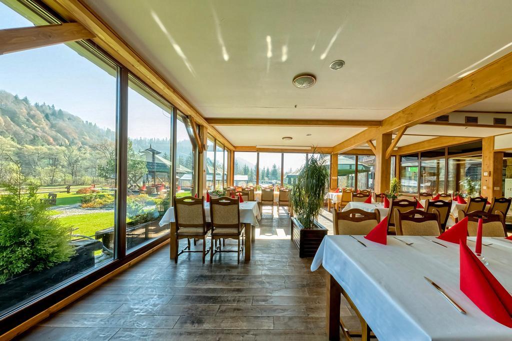 Hotel Nad Przelomem Sromowce Nizne Ngoại thất bức ảnh