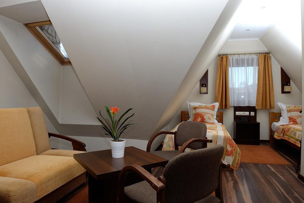 Hotel Nad Przelomem Sromowce Nizne Phòng bức ảnh